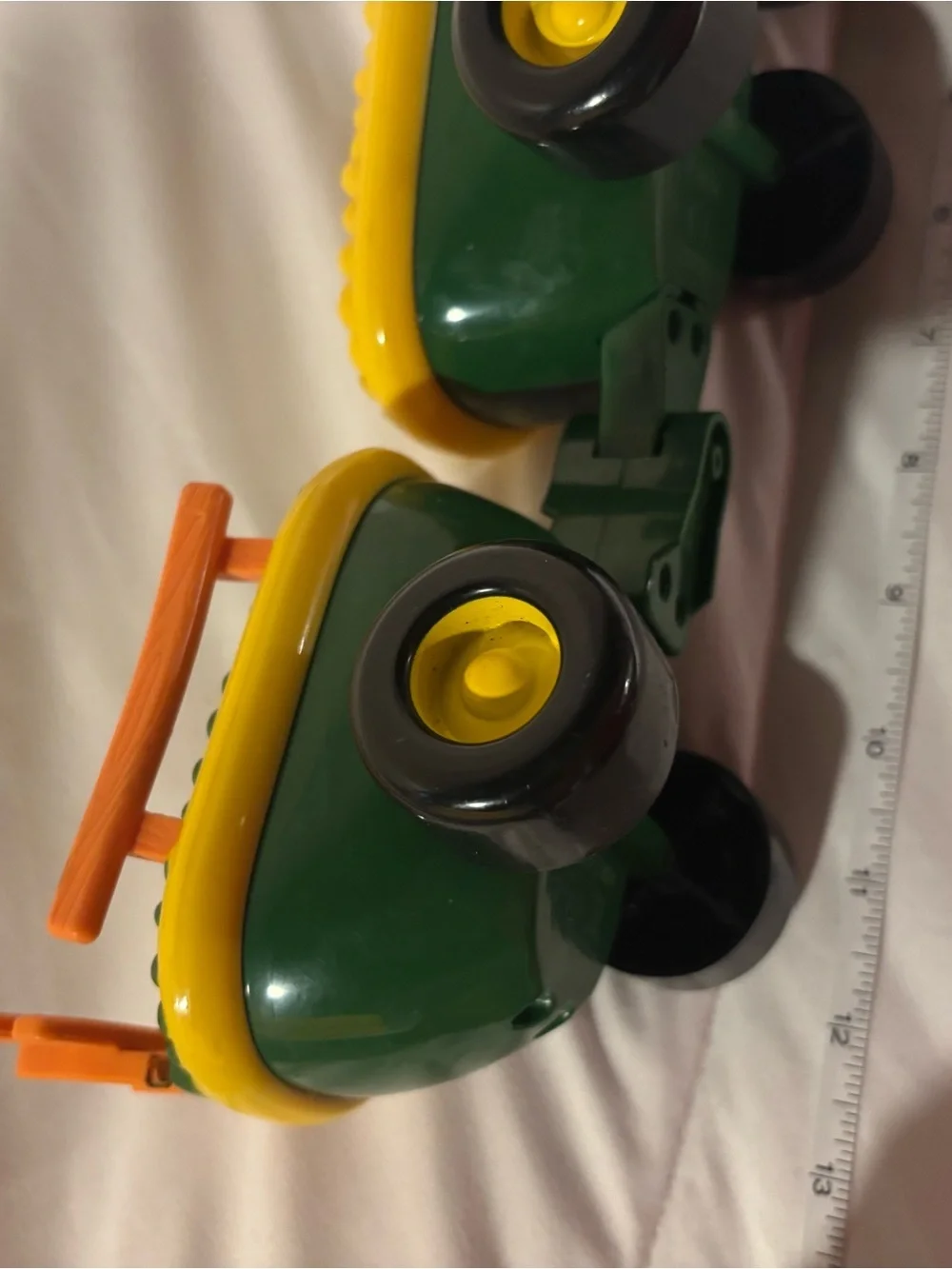 ERTL John Deere Animal Sounds Hayride Playset Tractor Wagon Farm Vehicle Toy
